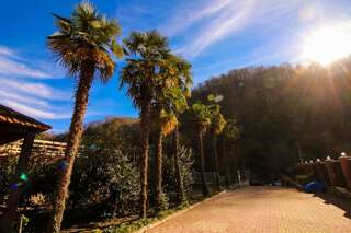 Отель ДжаНат Отель Сухум-2