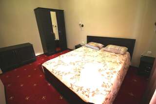 Отель ДжаНат Отель Сухум Люкс с балконом-4